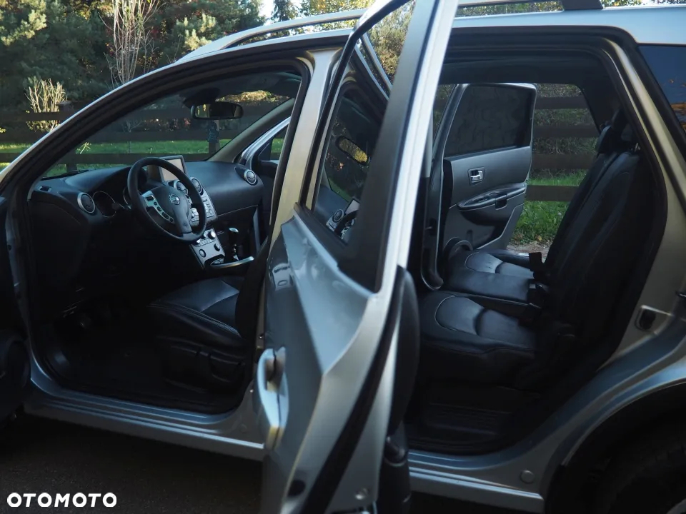 Nissan Qashqai+2 2.0 Tekna Premium - 23