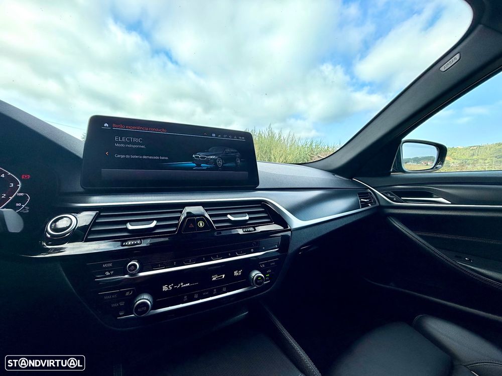 BMW 530 e Pack Desportivo M - 60