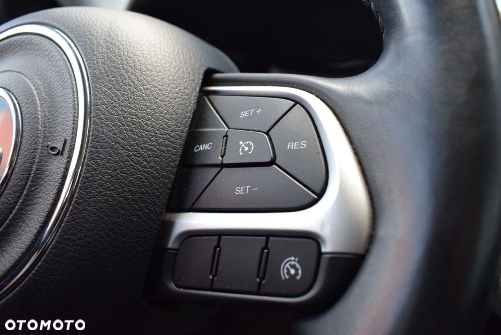 Jeep Compass 1.3 TMair Night Eagle FWD S&S - 22