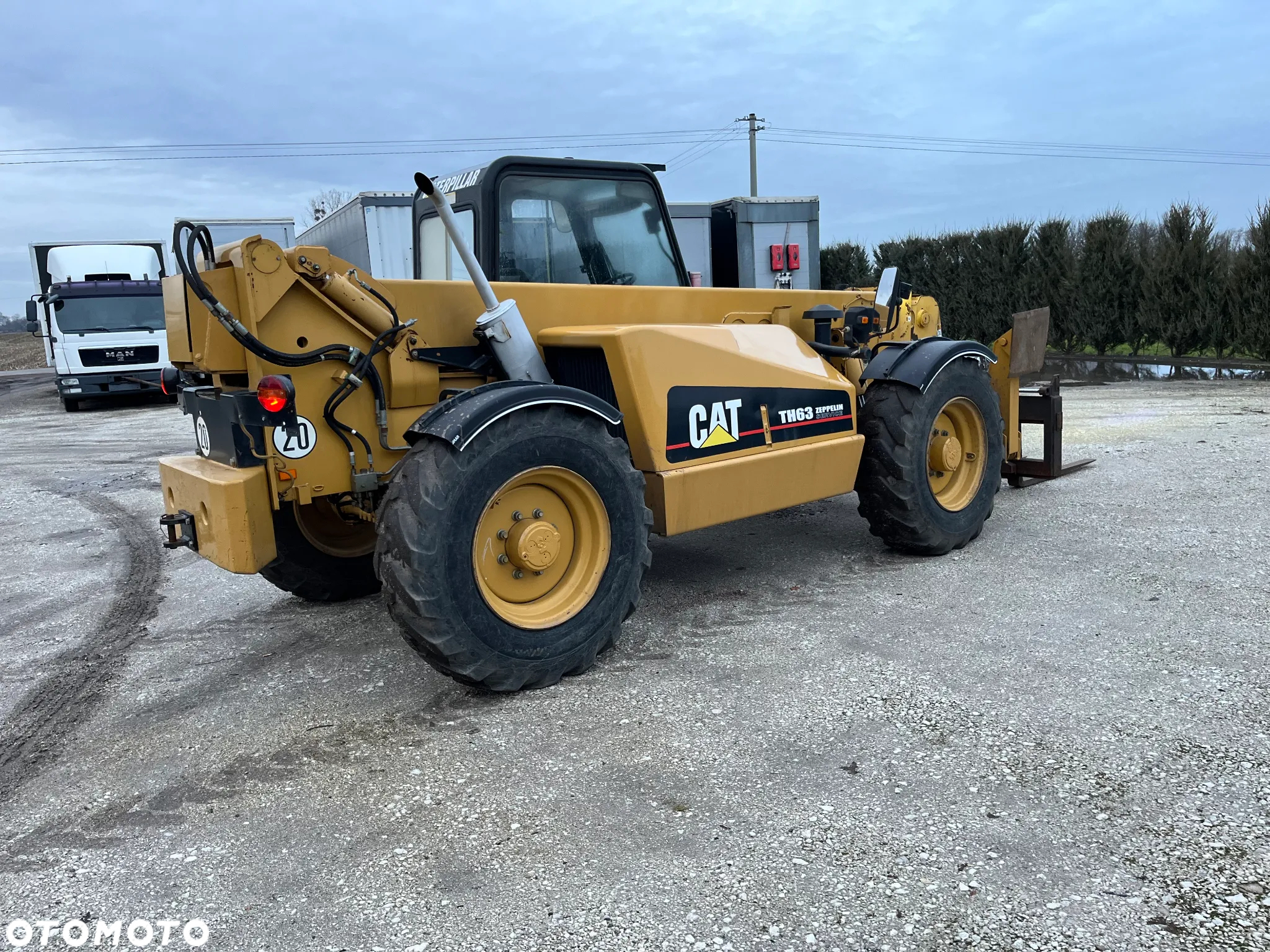 Caterpillar TH63 - 14