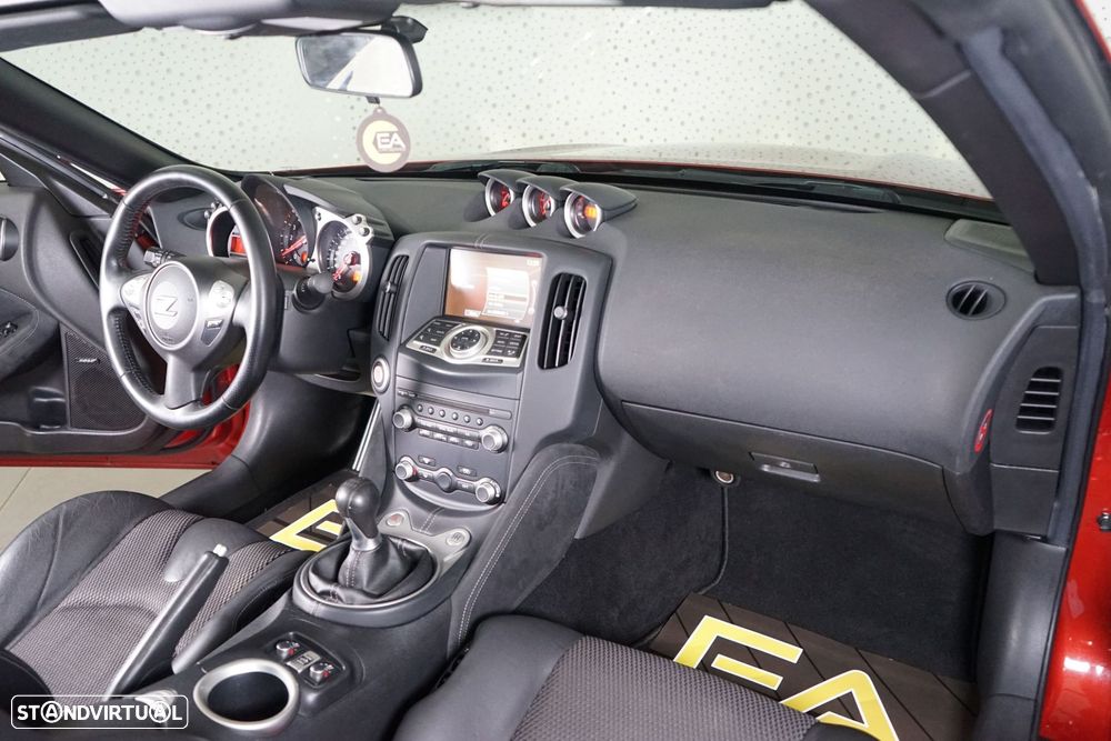 Nissan 370 Z Roadster Pack - 21