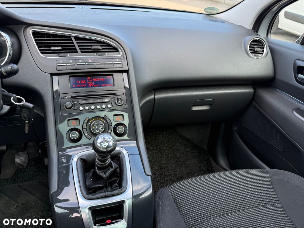 Peugeot 5008 - 34