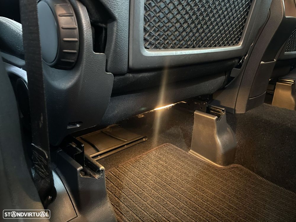 Mercedes-Benz B 180 d Style - 34