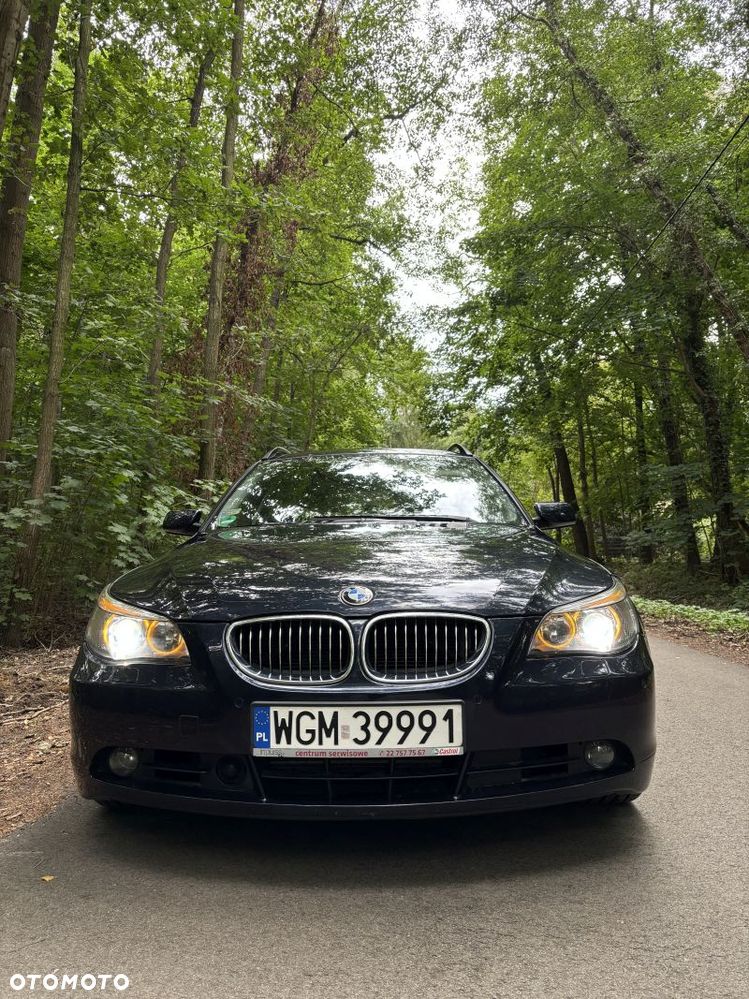BMW Seria 5 545i - 2
