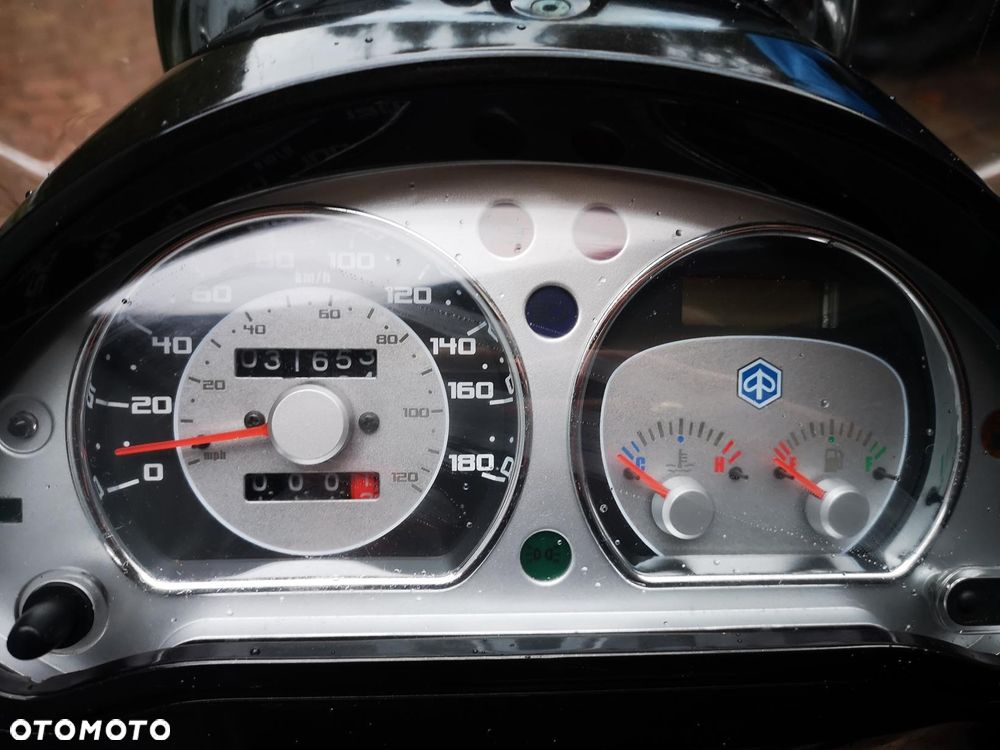 Piaggio Beverly - 6