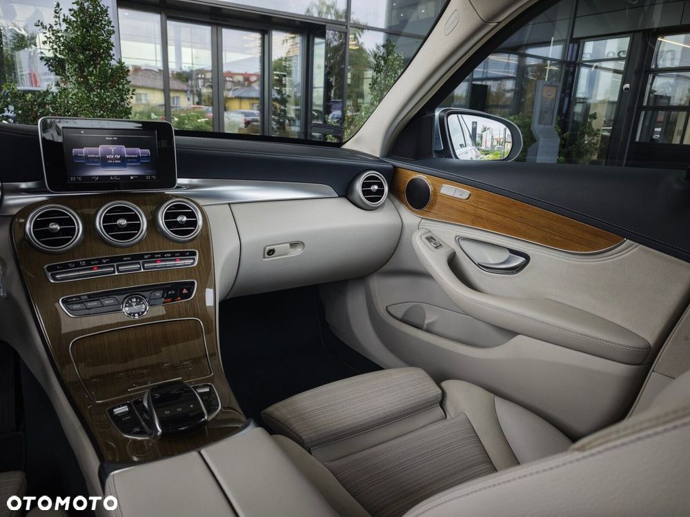 Mercedes-Benz Klasa C 220 (BlueTEC) d 7G-TRONIC - 17