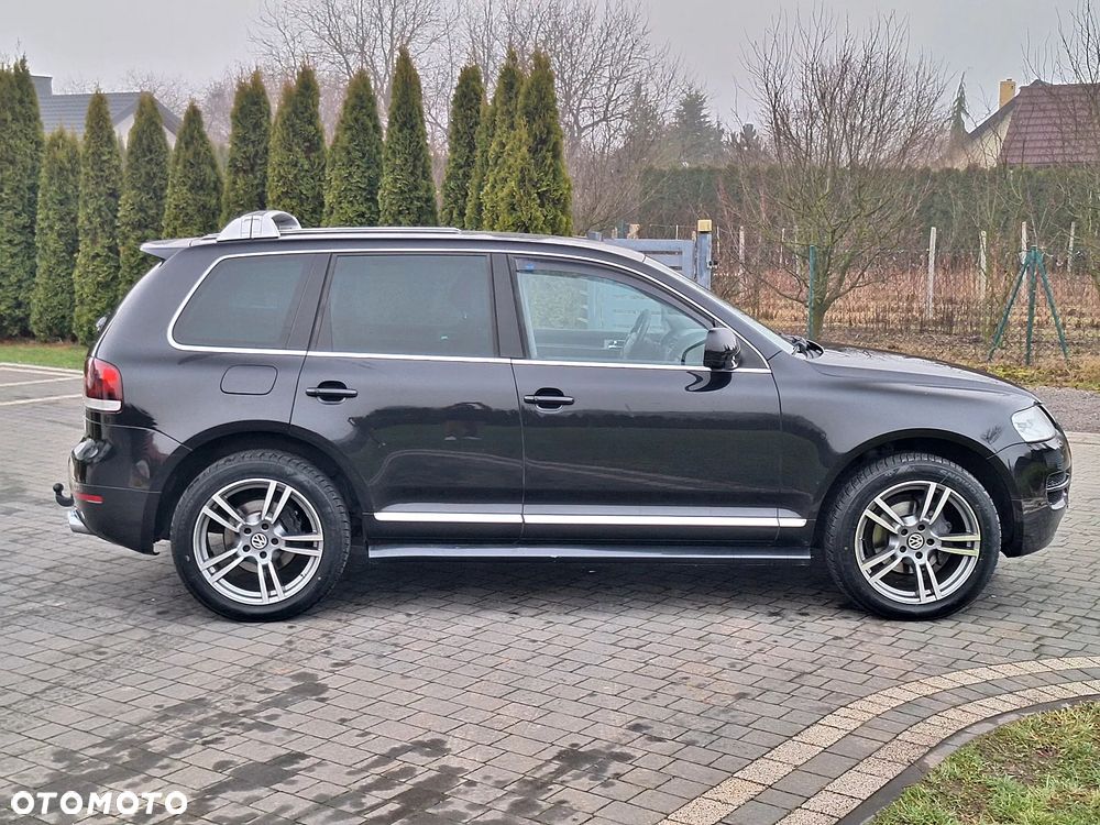 Volkswagen Touareg 4.2 V8 Automatik Individual - 16