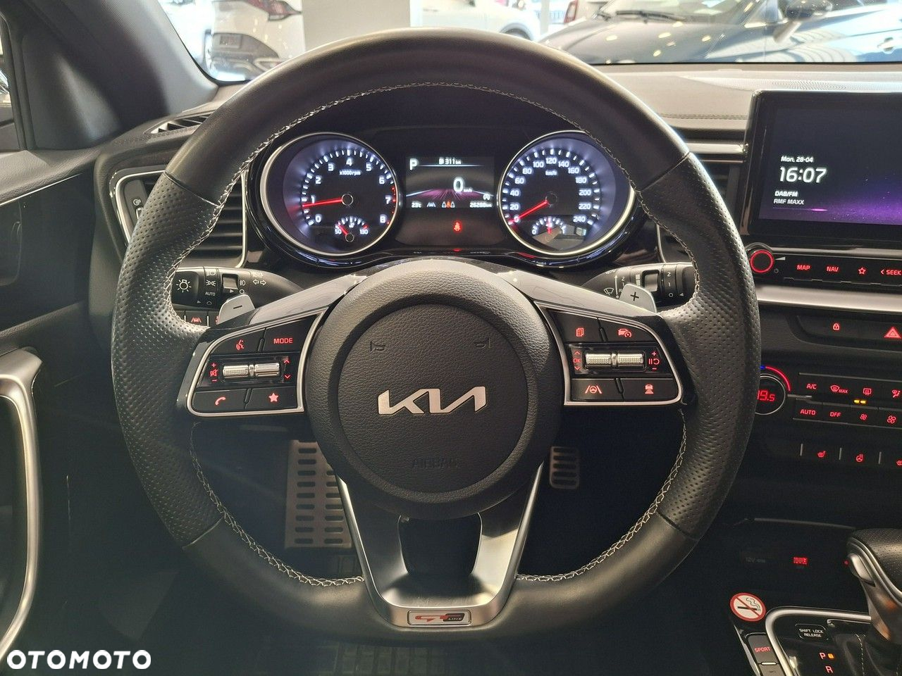Kia ProCeed 1.5 T-GDI GT Line DCT - 14