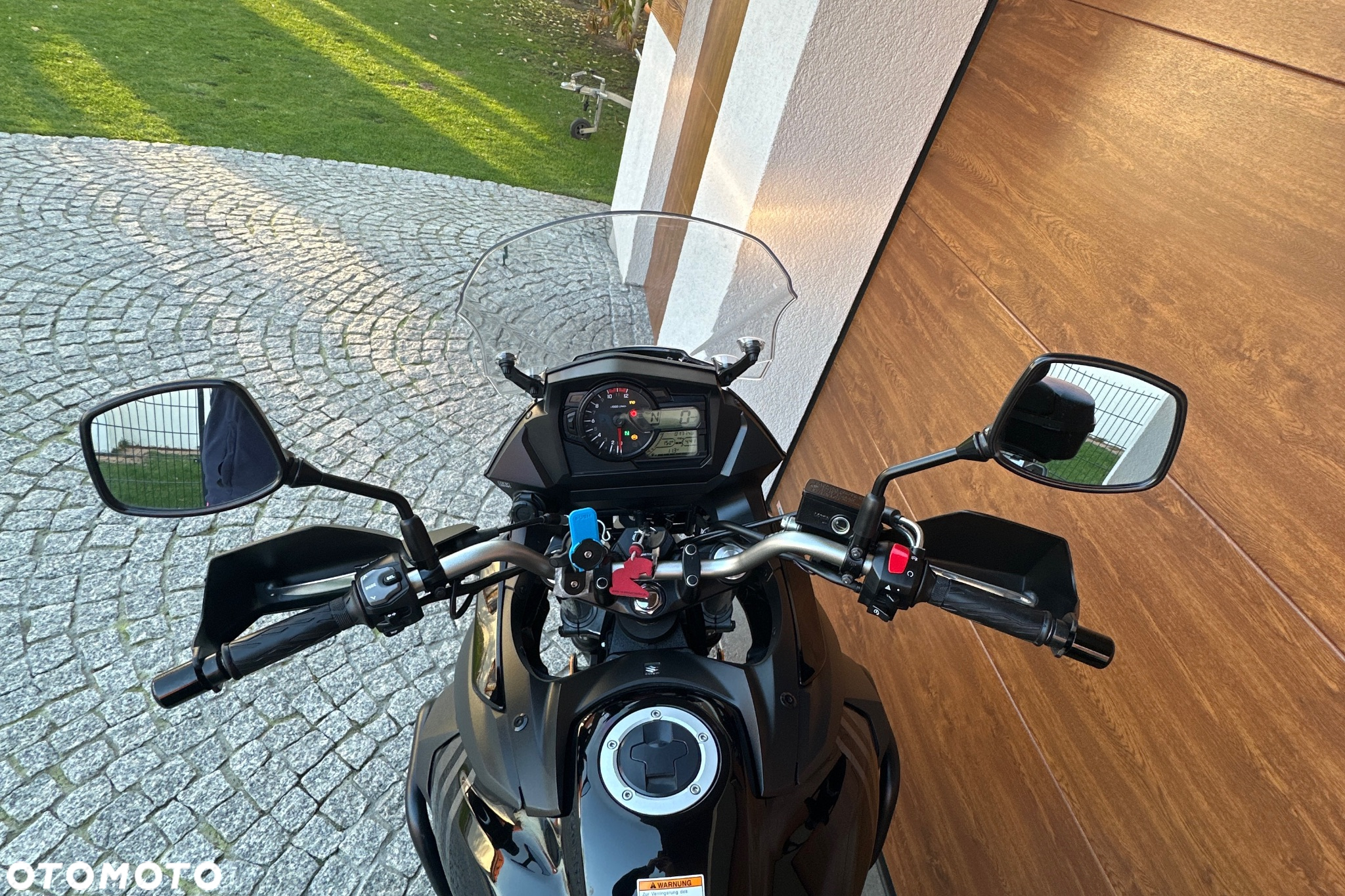 Suzuki DL - 30
