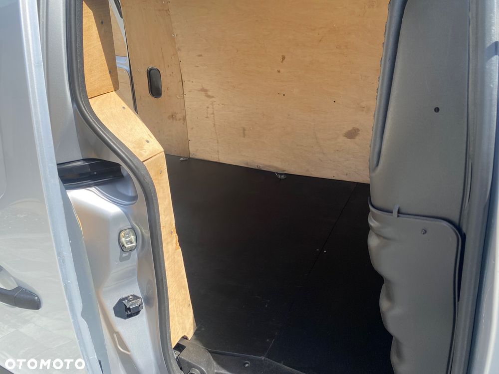 Citroën BERLINGO 1.6 HDI, MAX długi, 3-osobowy, klimatyzacja, zakupiony w salonie w Rzeszowie - 22
