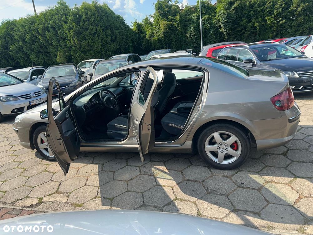 Peugeot 407 HDi 110 Business Line - 6