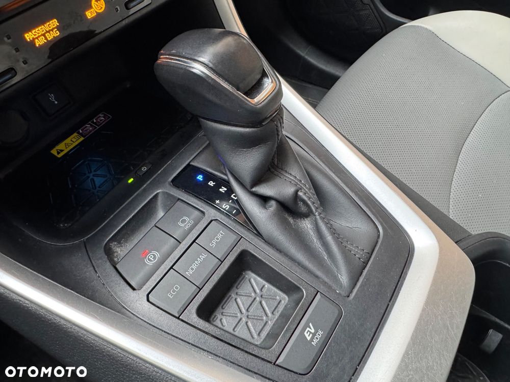 Toyota RAV4 2.5 Hybrid Executive 4x2 - 27
