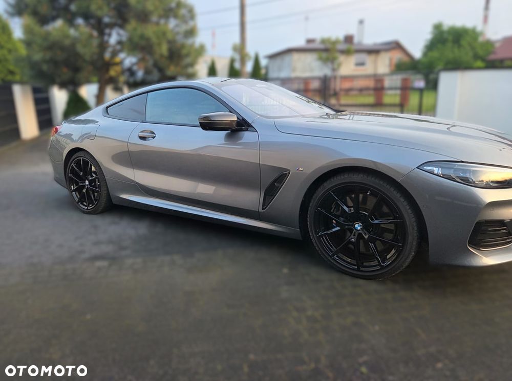 BMW Seria 8 - 5