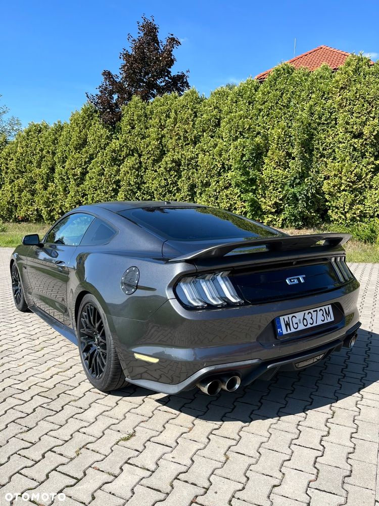 Ford Mustang - 5
