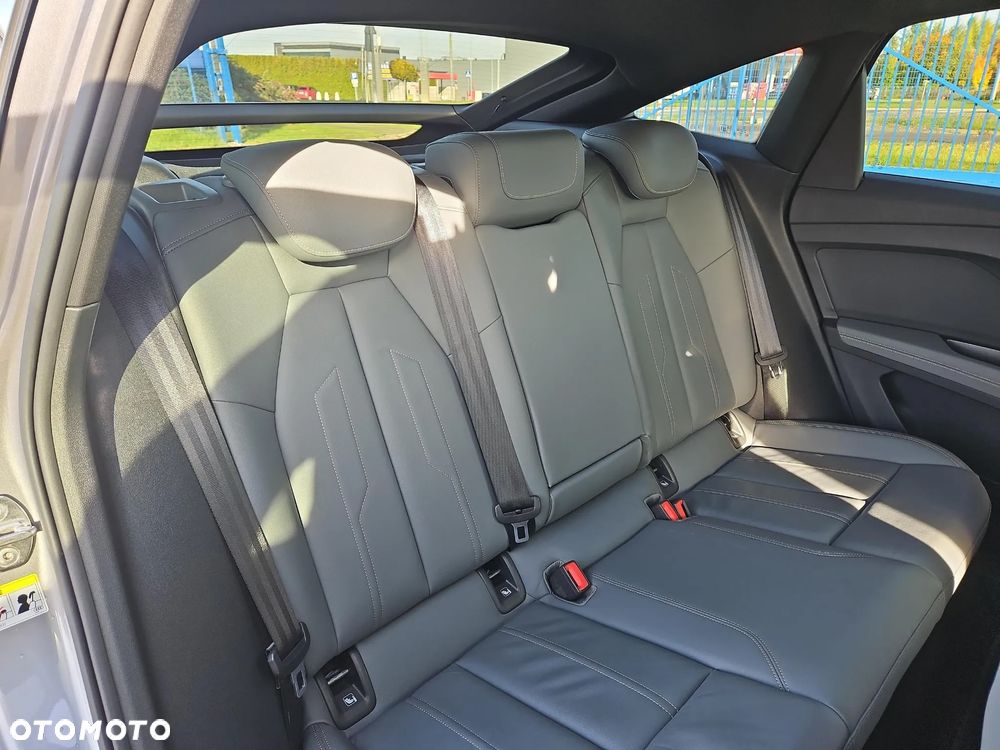 Audi Q4 Sportback e-tron 50 77kWh Quattro - 12