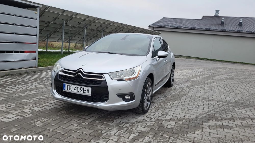 Citroën DS4 HDi 165 Urban Show - 2