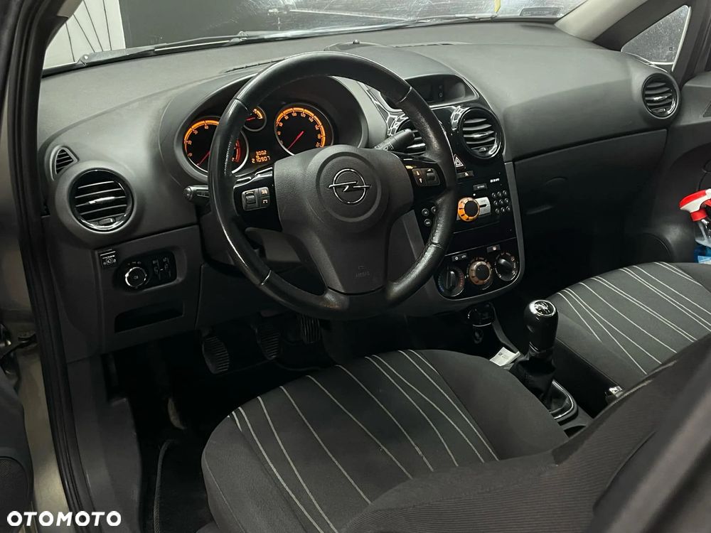 Opel Corsa 1.2 16V 111 - 5