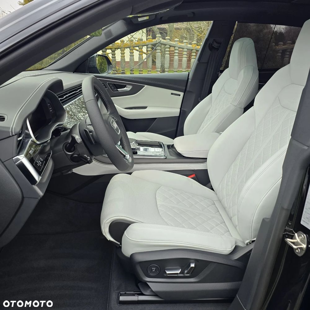 Audi SQ8 - 14