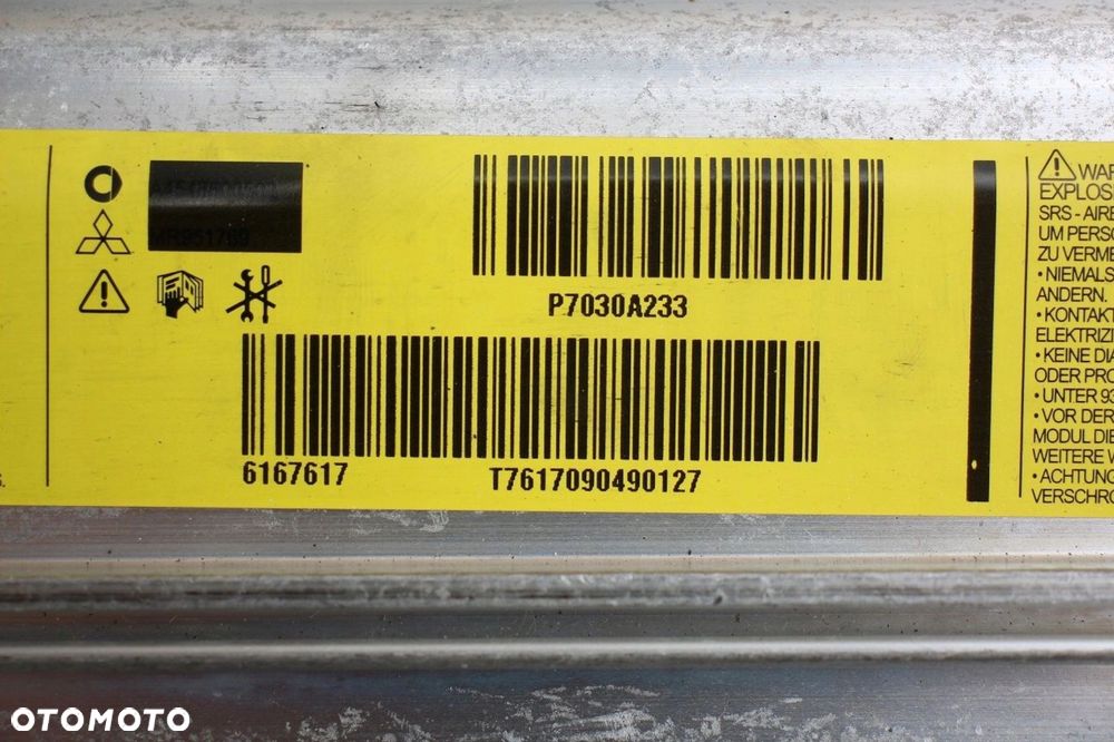 Poduszka powietrzna pasażera AIRBAG MITSUBISHI COLT VI z30 P7030A233 - 2
