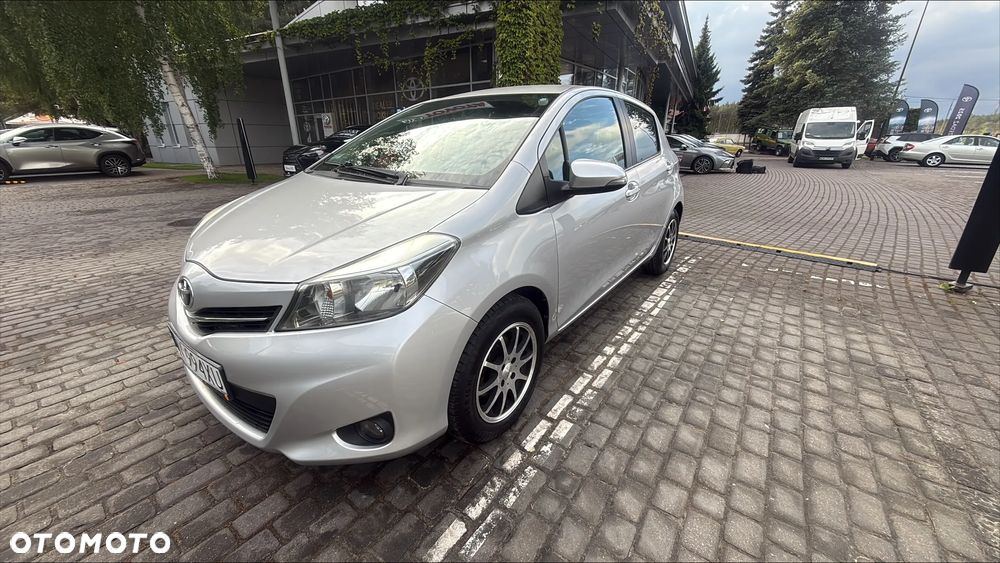 Toyota Yaris 1.33 Active - 4