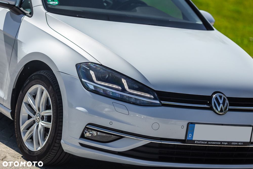 Volkswagen Golf Variant 2.0 TDI (BlueMotion Technology) Comfortline - 4