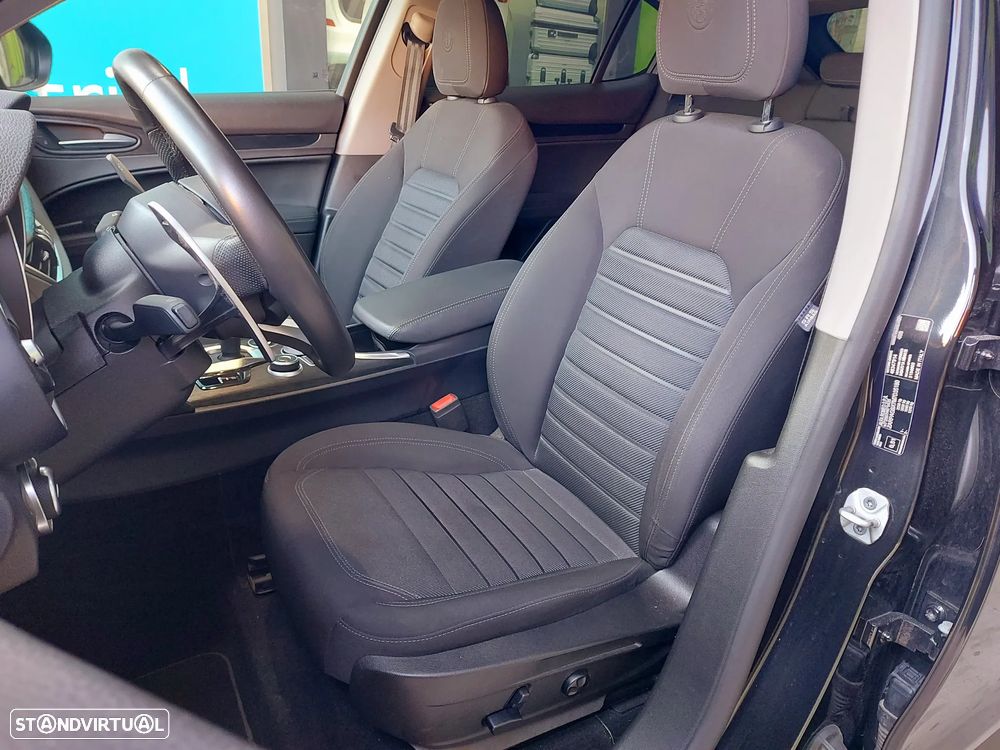 Alfa Romeo Stelvio 2.2 D Super AT8 - 13