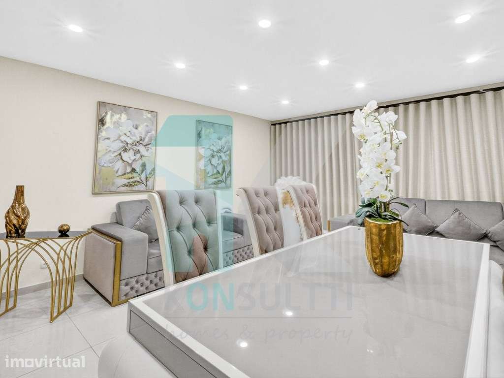 Apartamento T3 com varanda junto à Marina - Lagos - Grande imagem: 2/19