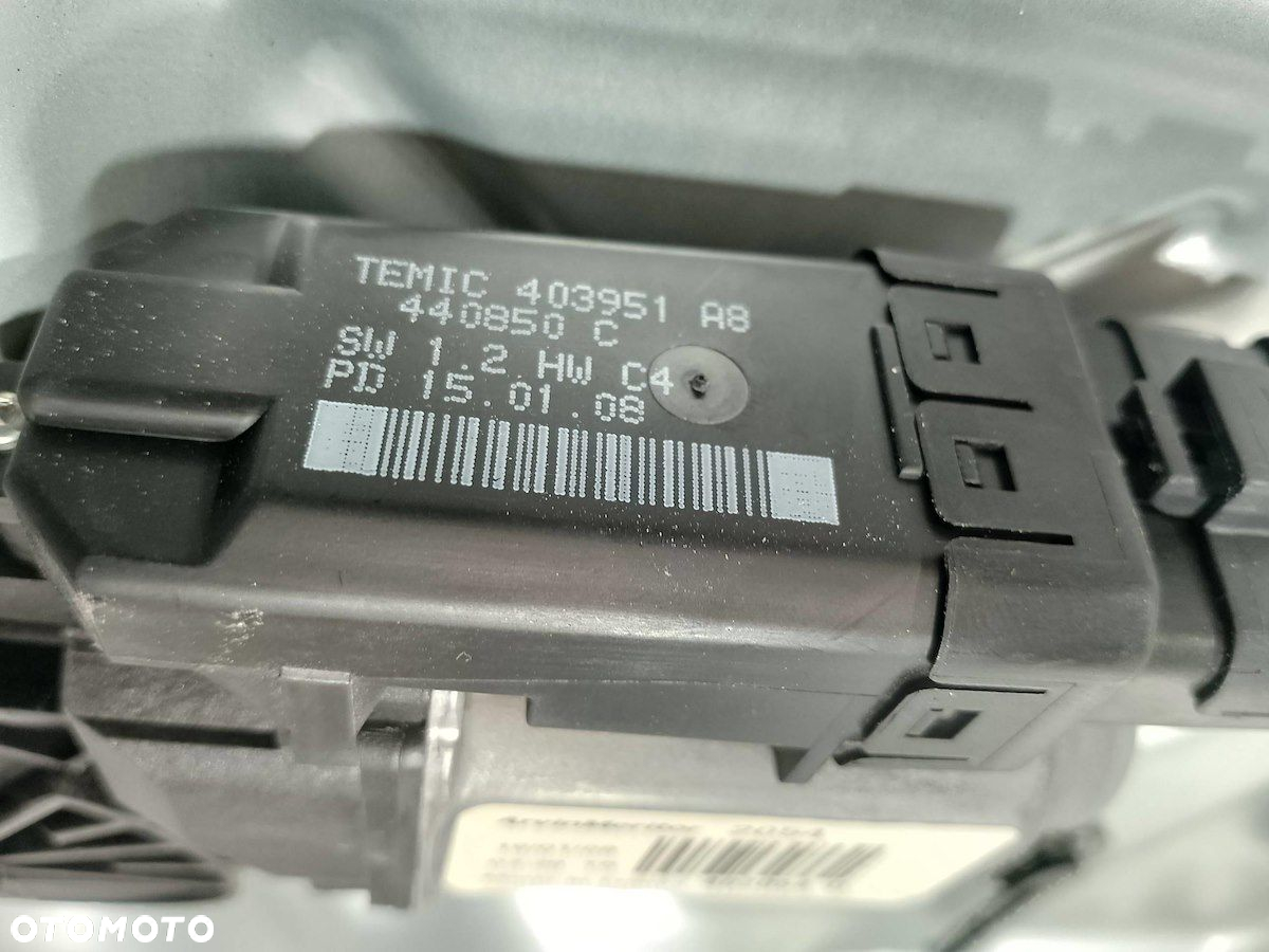 PODNOŚNIK SZYBY PRAWY PRZÓD Z STELAŻEM KIA CEE'D I 82480-1H070 - 6