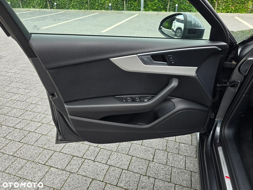 Audi A4 Avant 35 TDI S tronic S line - 25