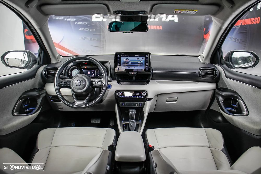 Toyota Yaris 1.5 HDF Luxury - 3