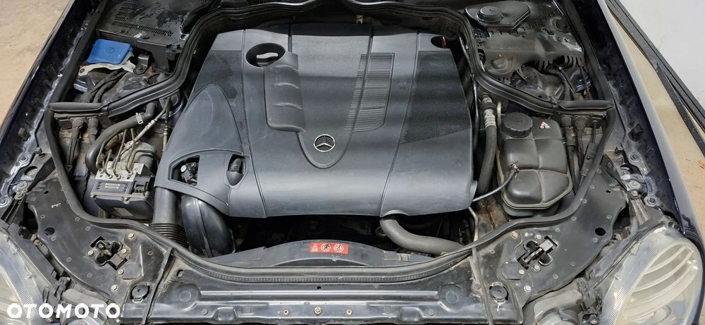 Mercedes-Benz Klasa E 200 CDI Classic - 18