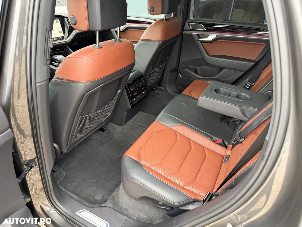 Volkswagen Touareg 3.0 V6 TDI 4Motion DPF Automatik R-Line - 14