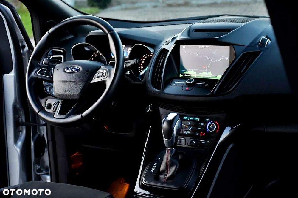 Ford Kuga 1.5 EcoBoost AWD ST-Line ASS - 23