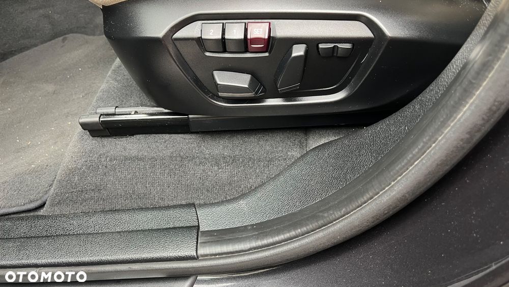 BMW X4 xDrive30d xLine - 27