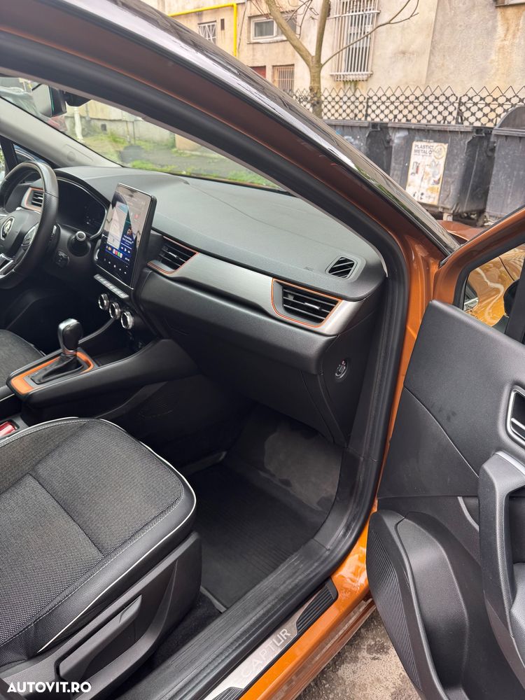 Renault Captur BLUE dCi EDC Intens - 8