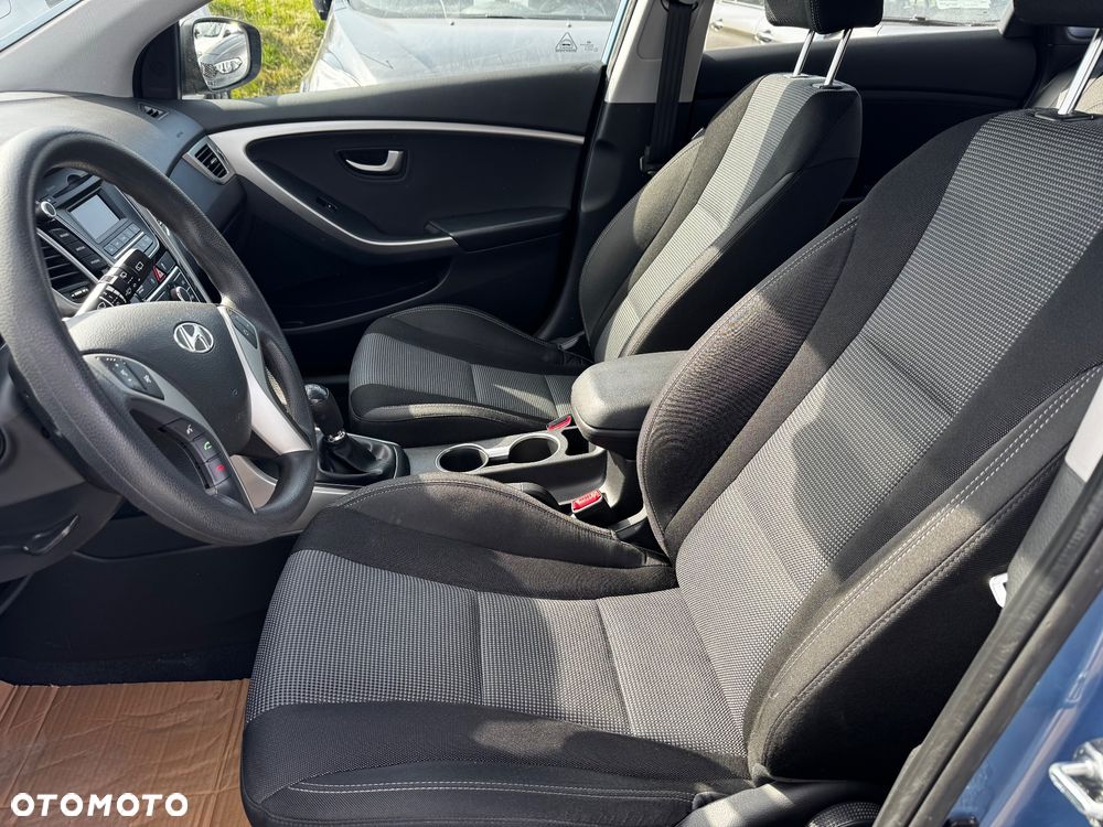 Hyundai i30 1.4 Classic - 22