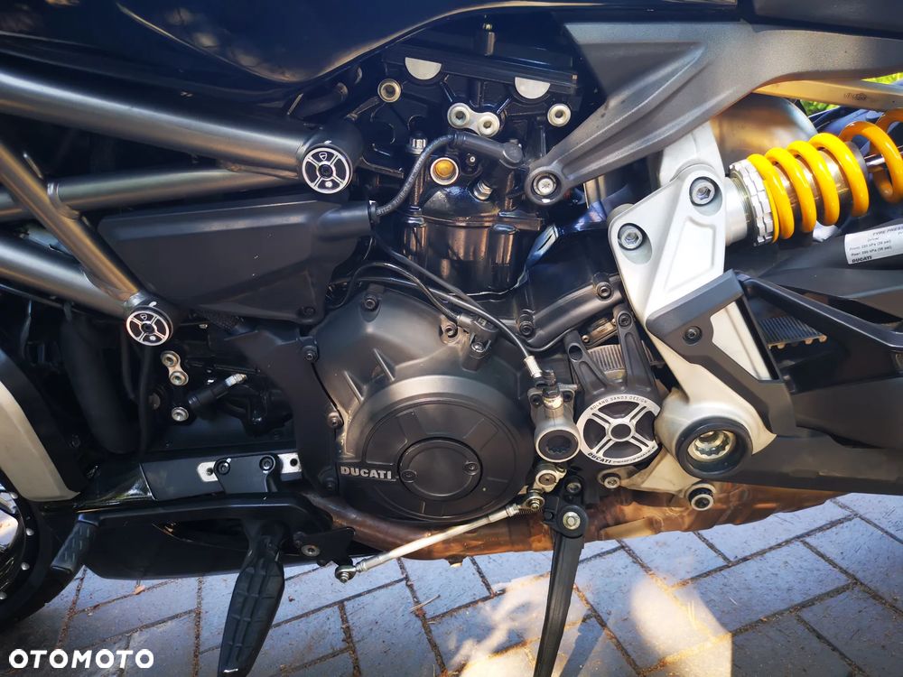 Ducati Diavel - 4