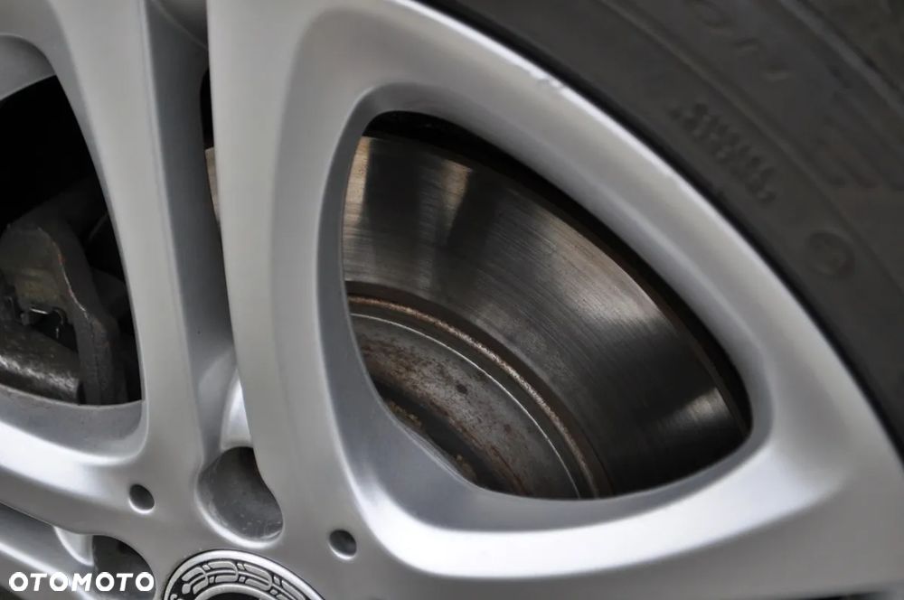 Mercedes-Benz Klasa C 220 (BlueTEC) d T 7G-TRONIC Avantgarde - 11