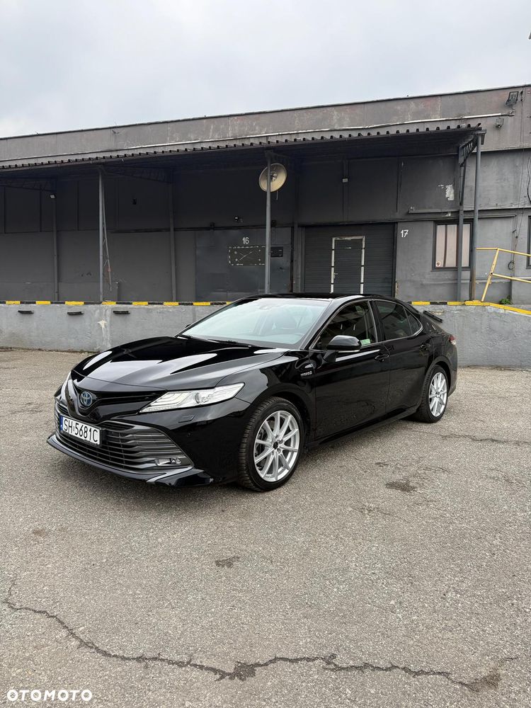 Toyota Camry 2.5 Hybrid Executive CVT - 1