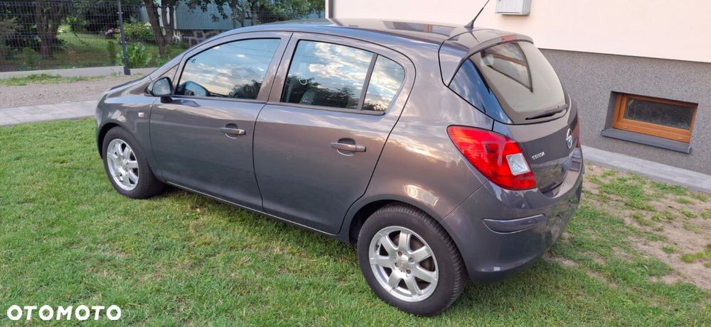 Opel Corsa - 3