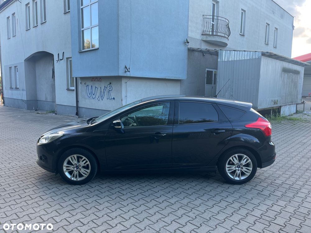 Ford Focus 1.6 Edition - 3