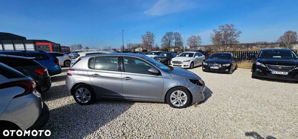 Peugeot 308 - 4