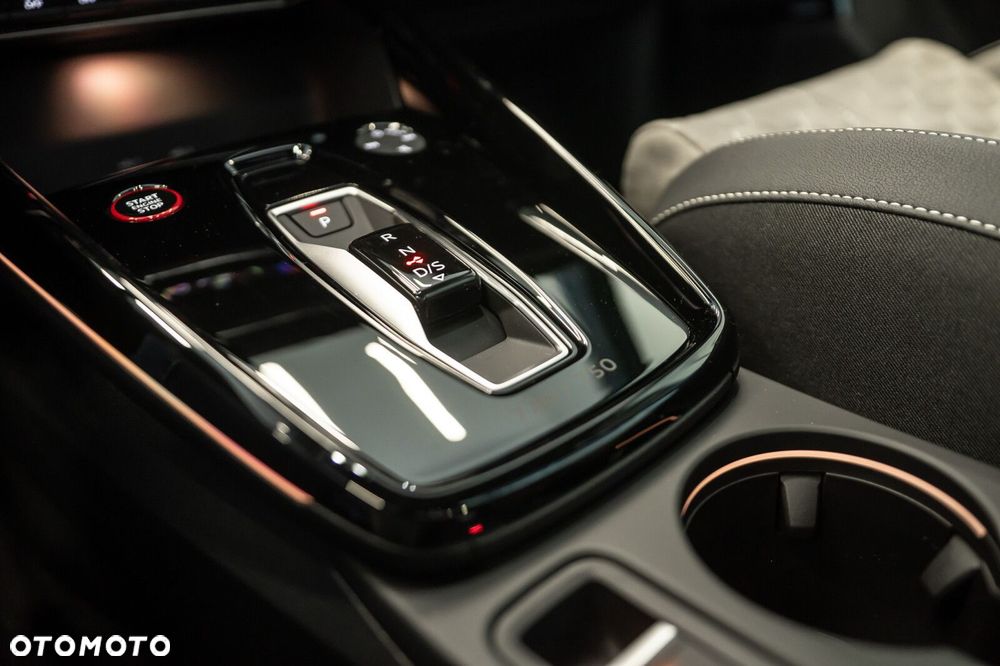 Audi RS3 Limousine - 22