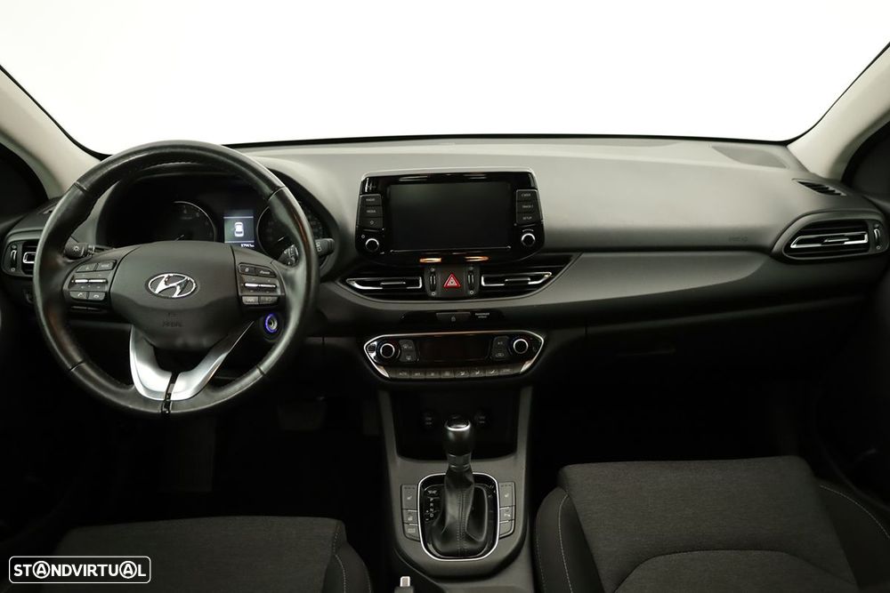 Hyundai i30 SW - 8