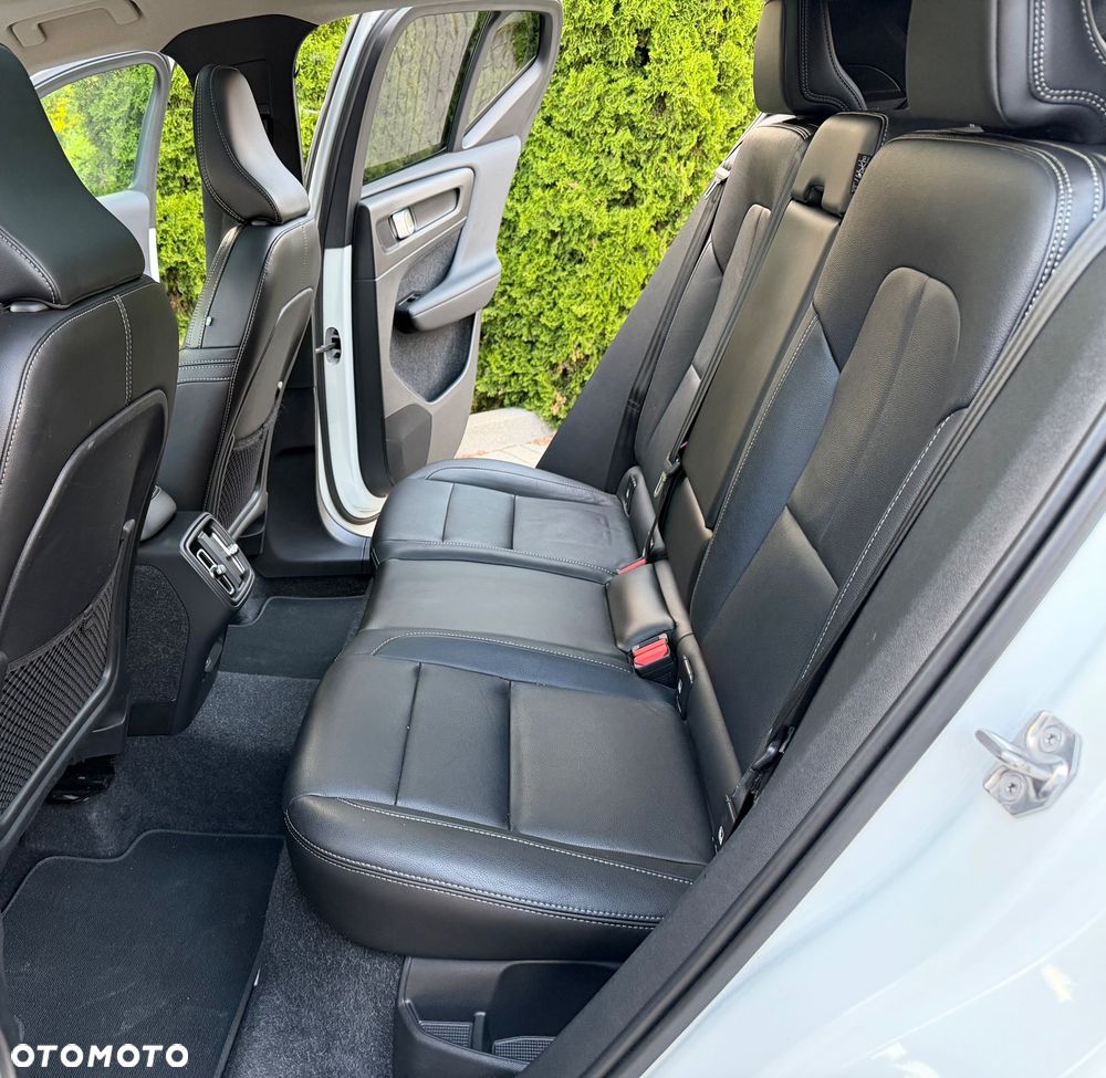 Volvo XC 40 D3 Momentum - 29