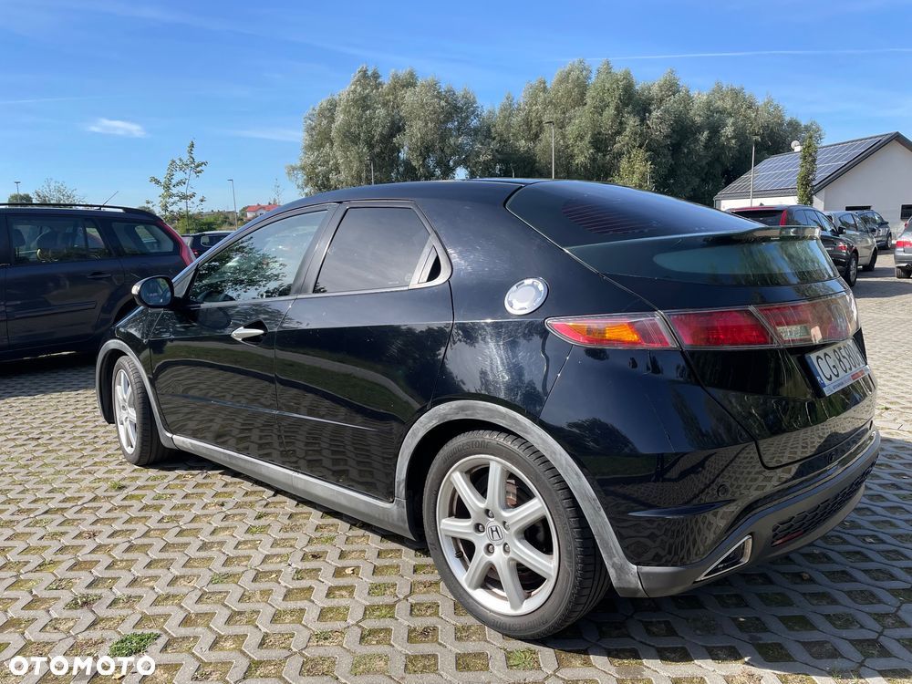 Honda Civic 2.2i-CTDi Executive - 4