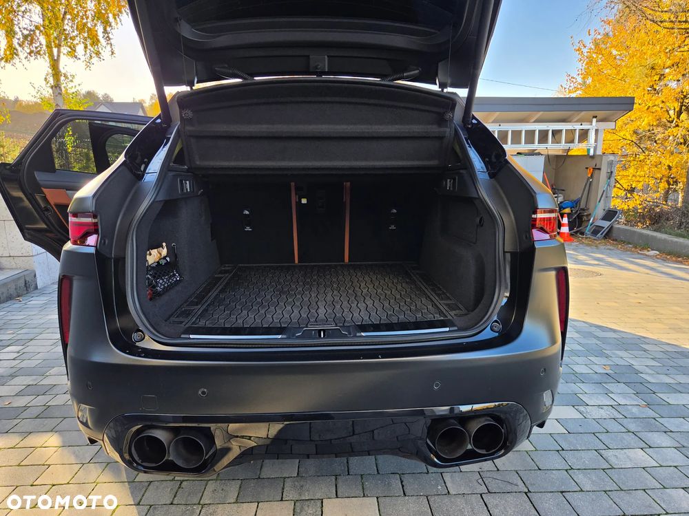 Jaguar F-Pace 5.0 V8 P550 AWD SVR - 17