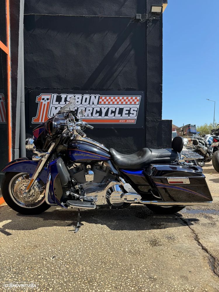 Harley-Davidson Electra Electra Glide CVO - 11