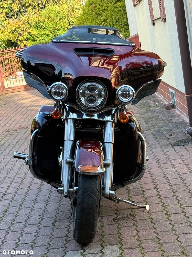Harley-Davidson FLHTCU Ultra