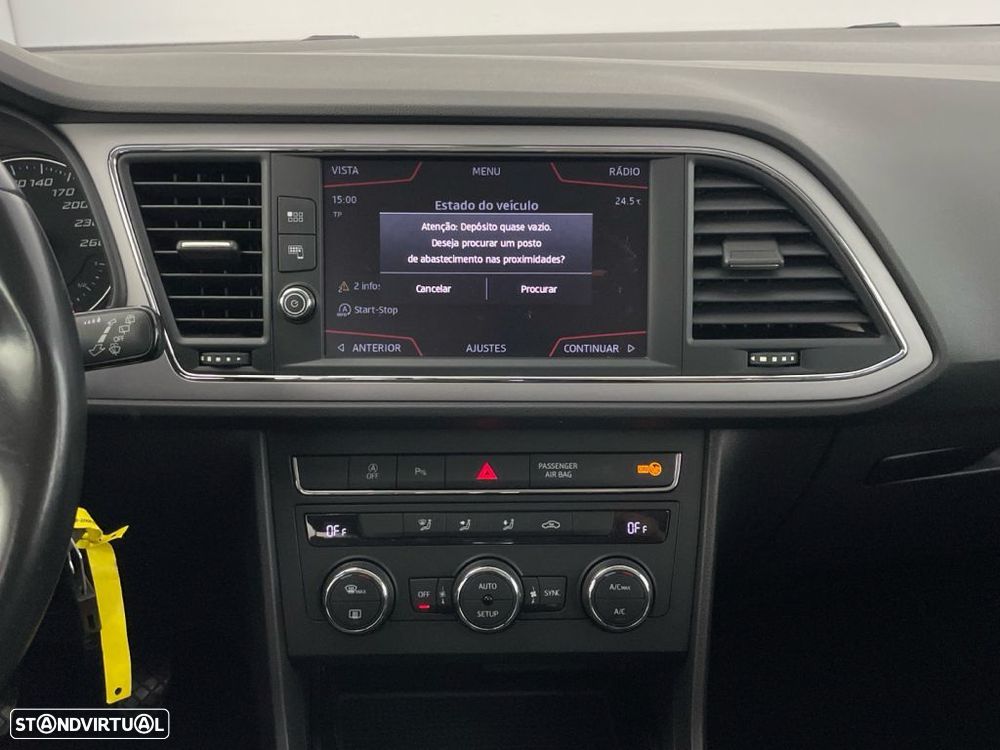 SEAT Leon 1.6 TDI Style S/S — fotografia 14